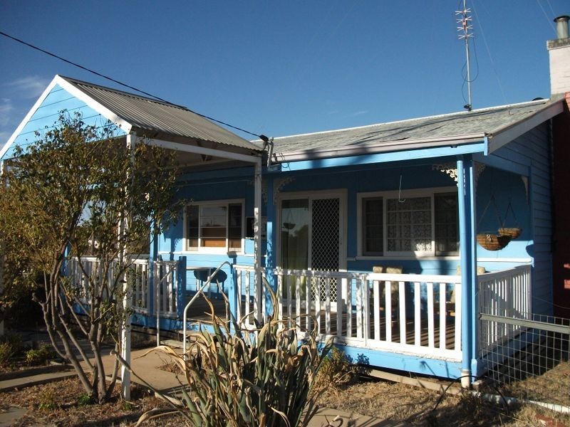 33 Henrietta Street, York WA 6302