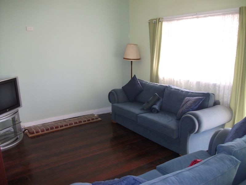 33 Henrietta Street, York WA 6302