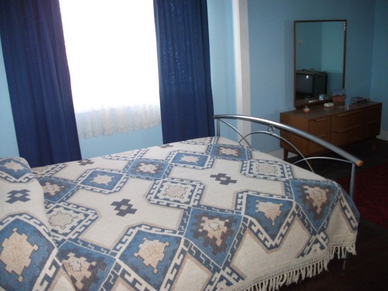 33 Henrietta Street, York WA 6302