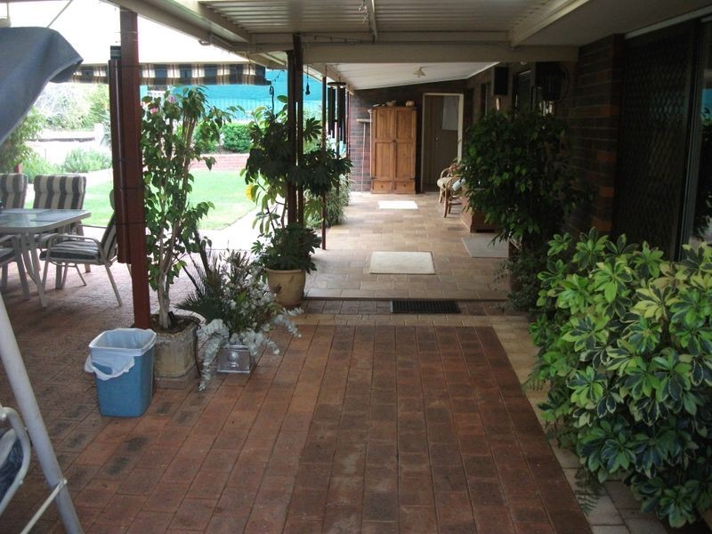 13 Maud Street, York WA 6302