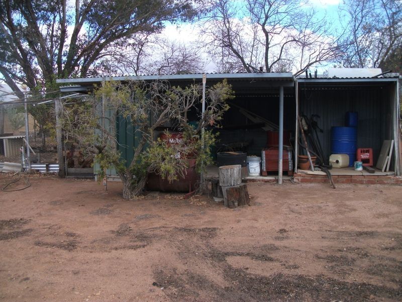 13 Maud Street, York WA 6302