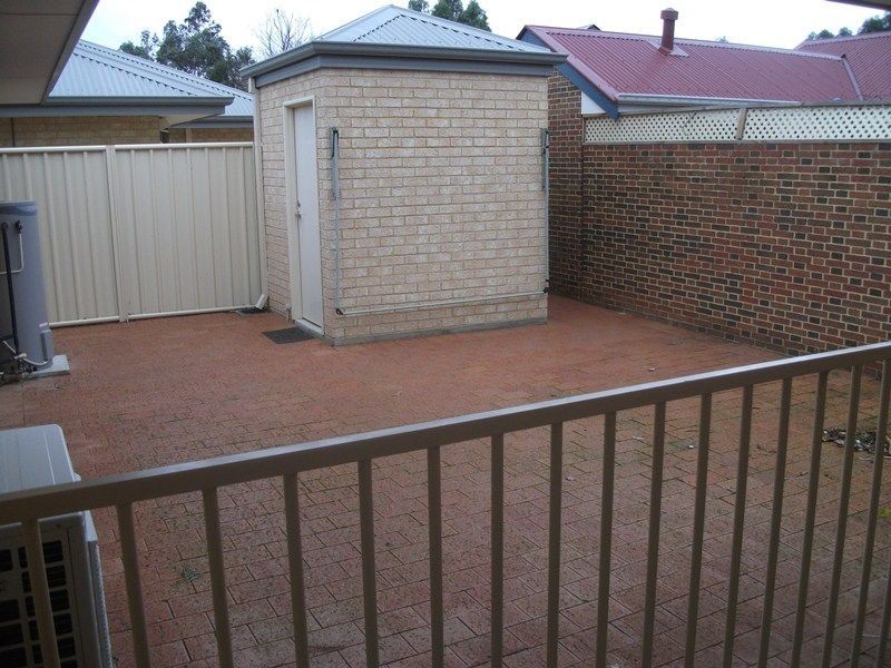 1/9 Joaquina Street, York WA 6302