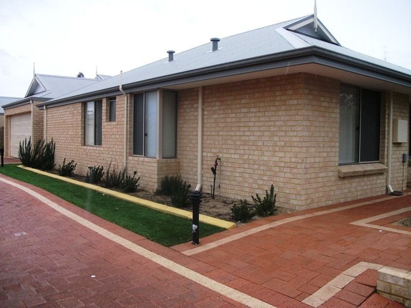 1/9 Joaquina Street, York WA 6302