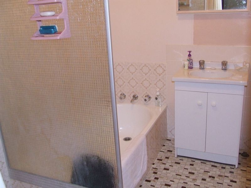 272 Avon Terrace, York WA 6302