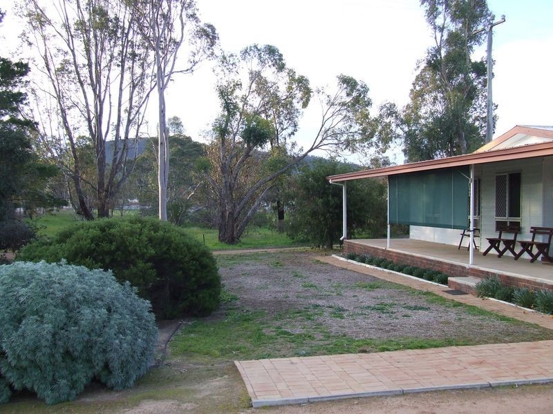 272 Avon Terrace, York WA 6302