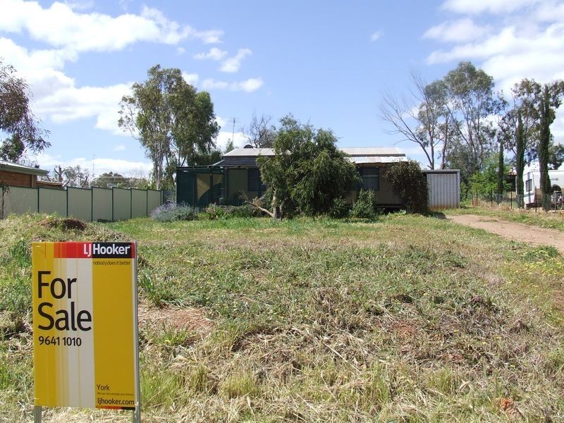 14 Hope Street, York WA 6302