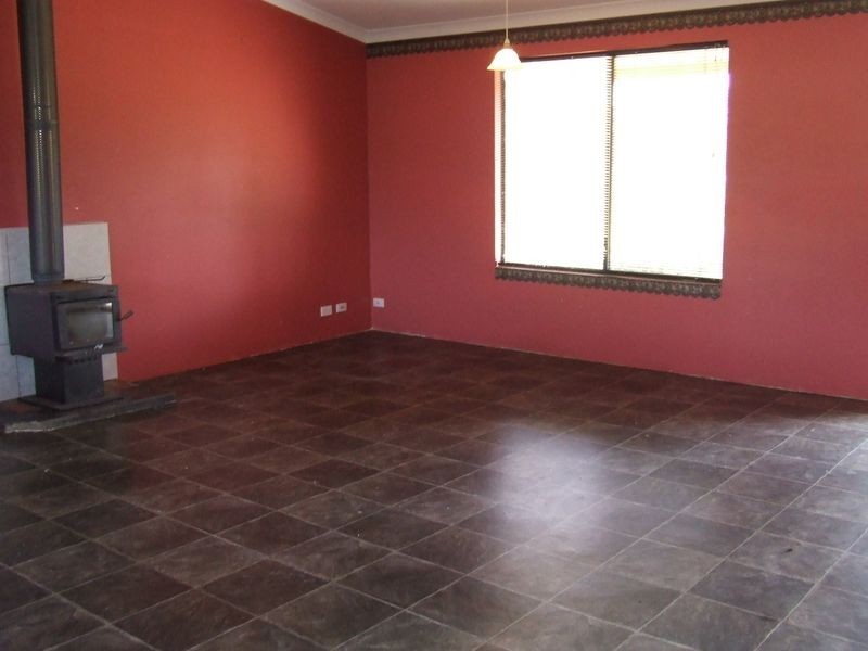 1 Railway Street, Beverley WA 6304