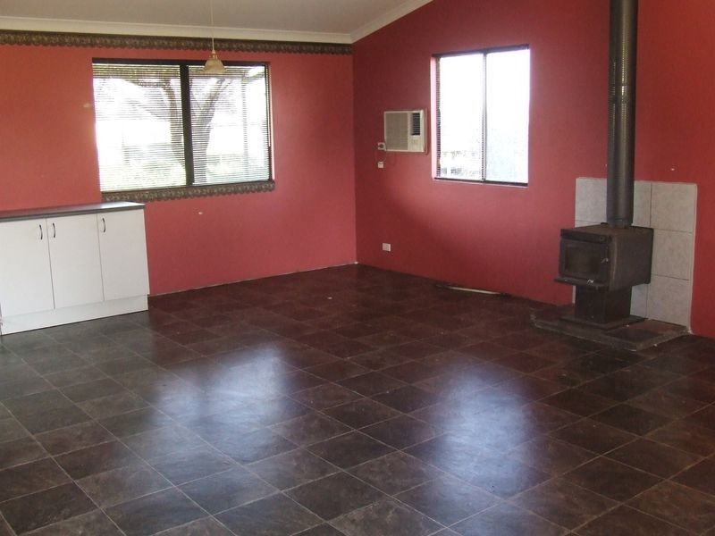 1 Railway Street, Beverley WA 6304