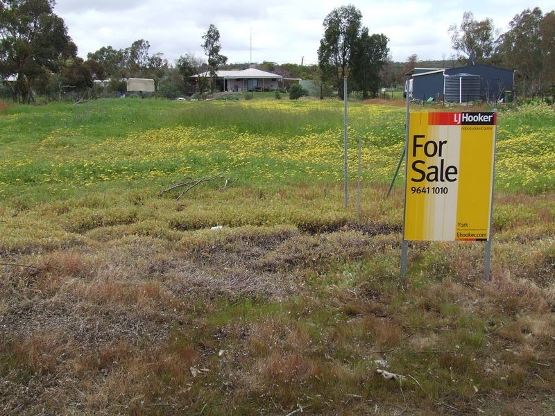 78 Newcastle Street, York WA 6302