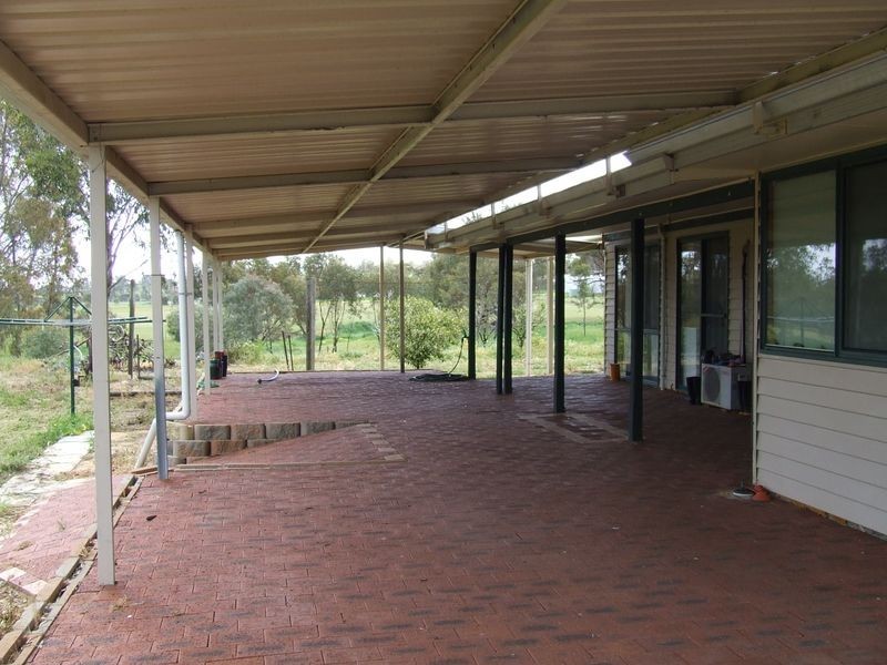 2017 Top Beverley Road, York WA 6302