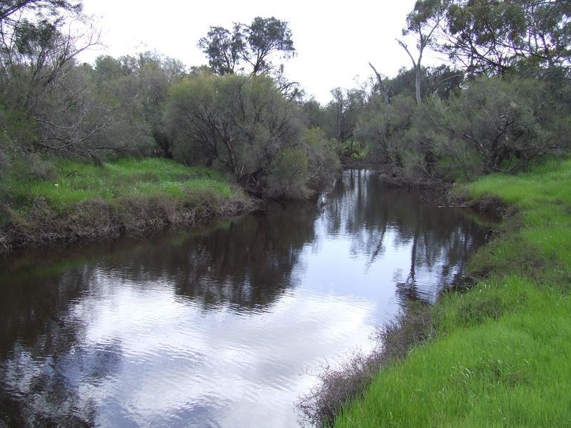 2017 Top Beverley Road, York WA 6302