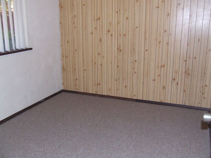 7 Lee Crescent, York WA 6302