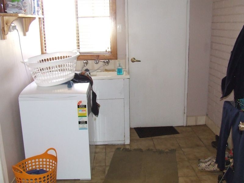 5 Scott Street, York WA 6302