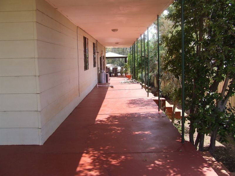 5 Scott Street, York WA 6302