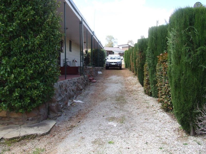 5 Scott Street, York WA 6302