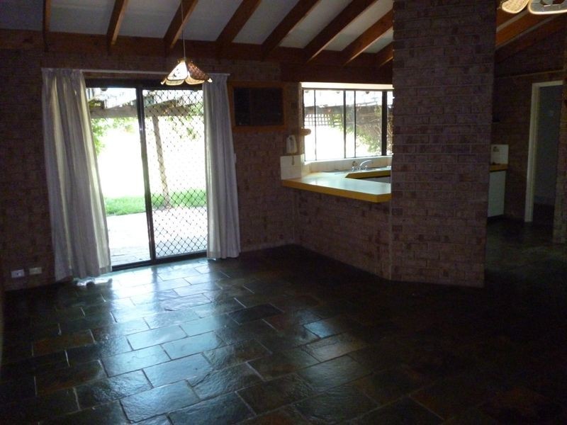 38 Suburban Road, York WA 6302