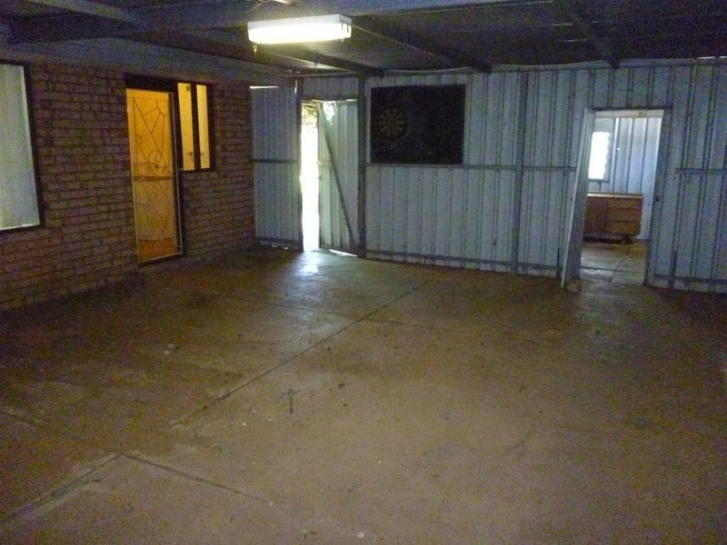 38 Suburban Road, York WA 6302