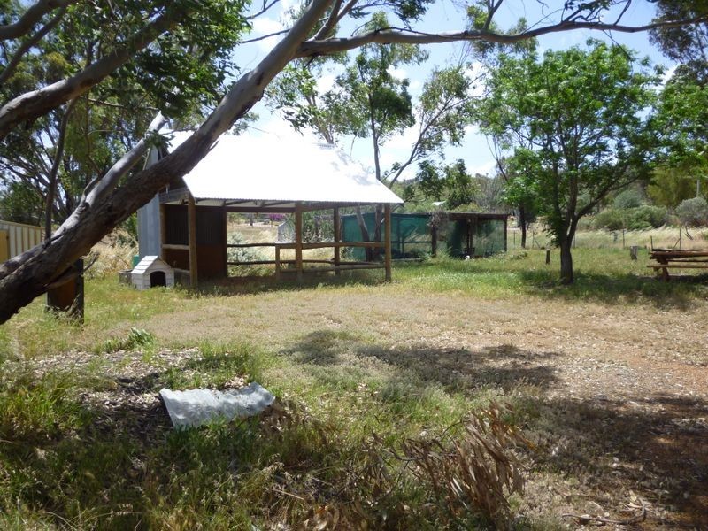 60 York Road, York WA 6302