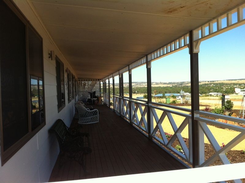 29 Camfield Place, York WA 6302