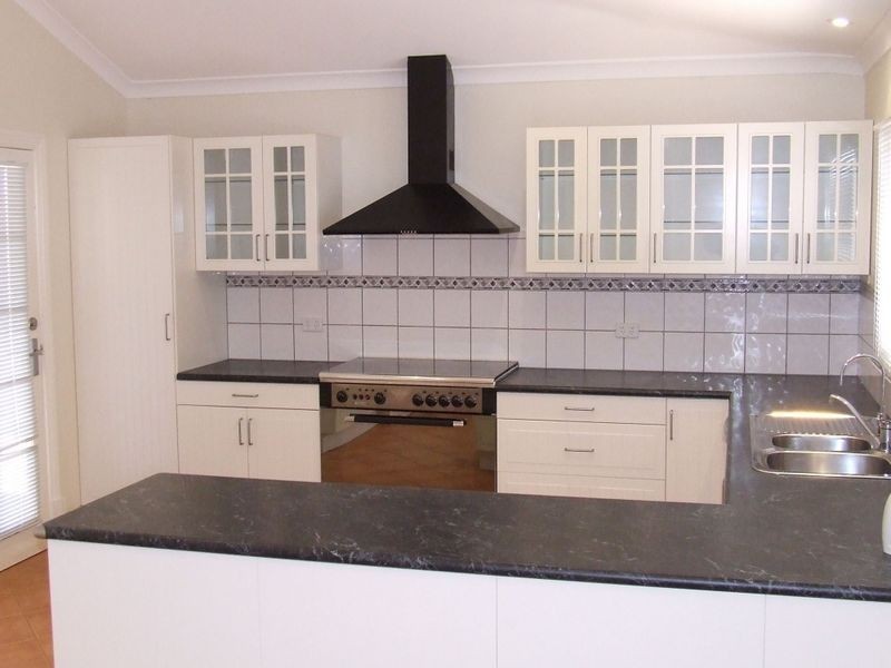 14 Radnor Road, York WA 6302