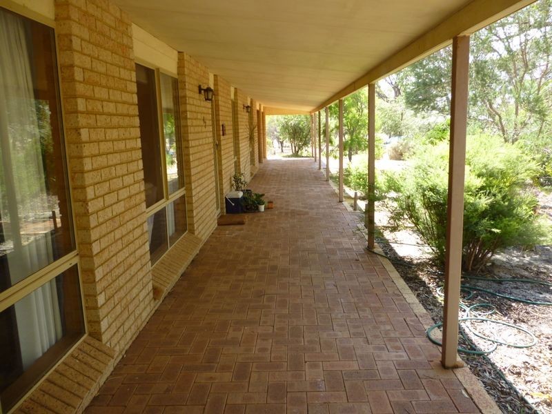 42 Osnaburg Road, York WA 6302