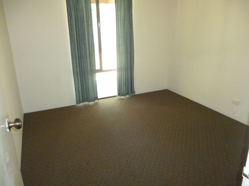 8/2 Eighth Road, York WA 6302