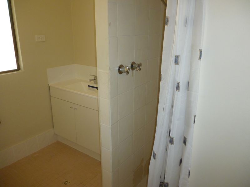 8/2 Eighth Road, York WA 6302