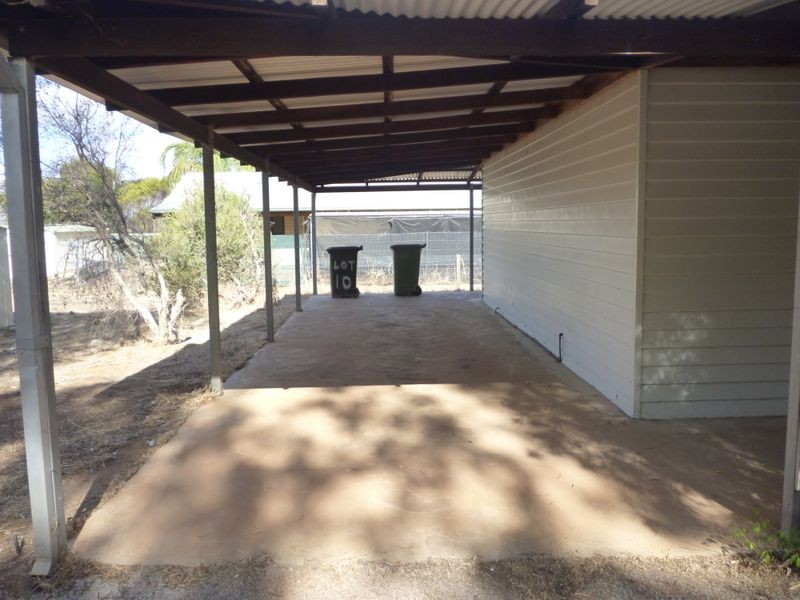 8/2 Eighth Road, York WA 6302