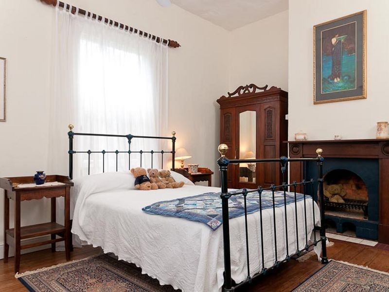 22 Avon Terrace, York WA 6302