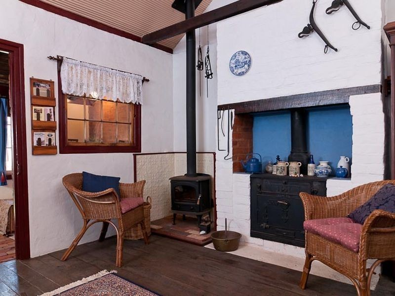 22 Avon Terrace, York WA 6302