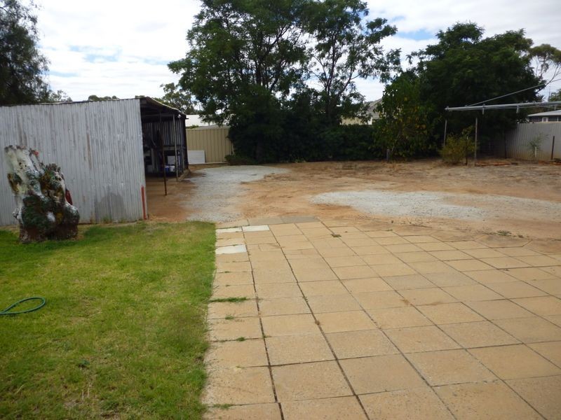 28 Ulster Road, York WA 6302