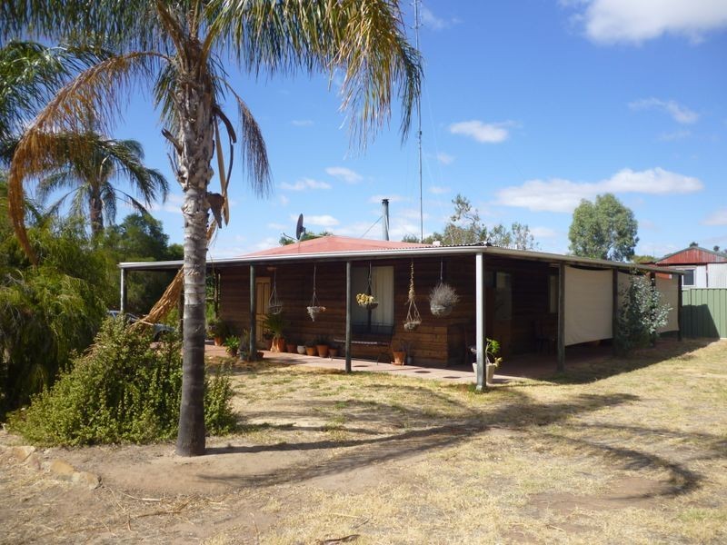 31 & 33 Pelham Street, York WA 6302