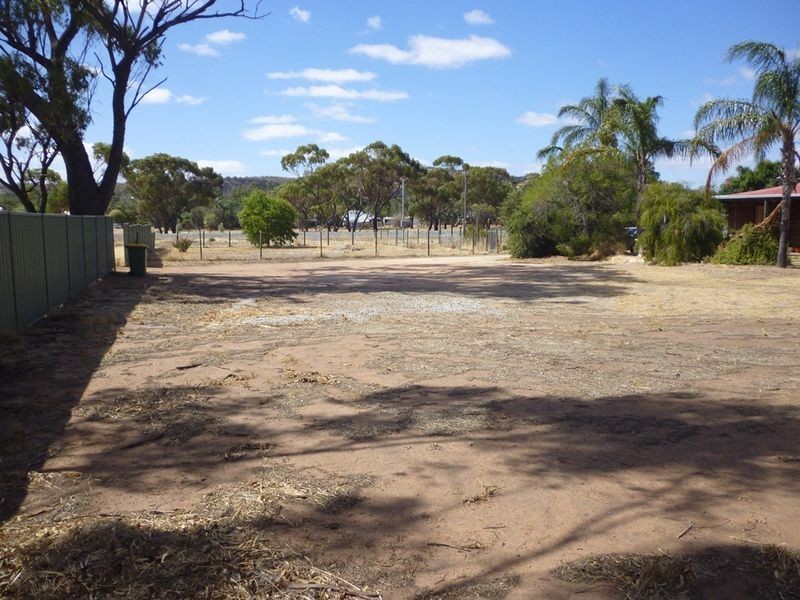 31 & 33 Pelham Street, York WA 6302