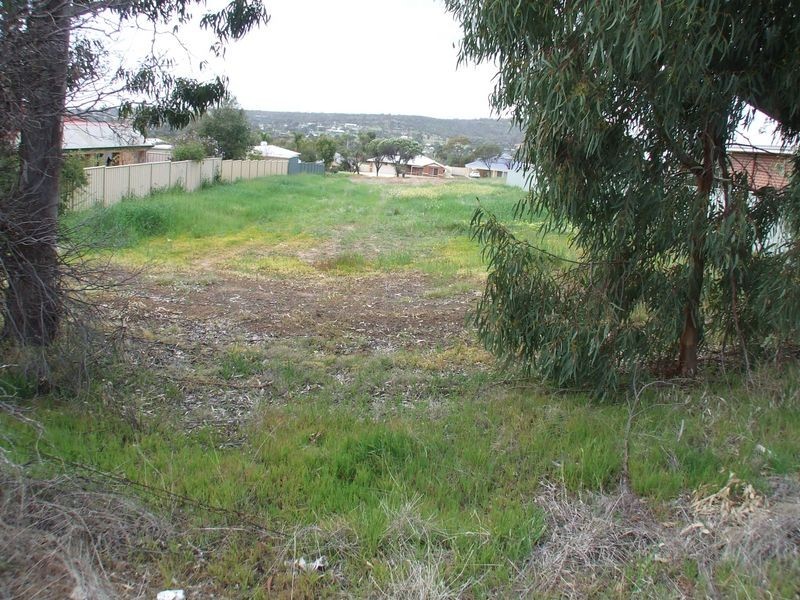 26 Alfred Street, York WA 6302