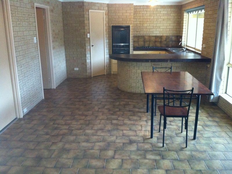 19 Bland Road, York WA 6302