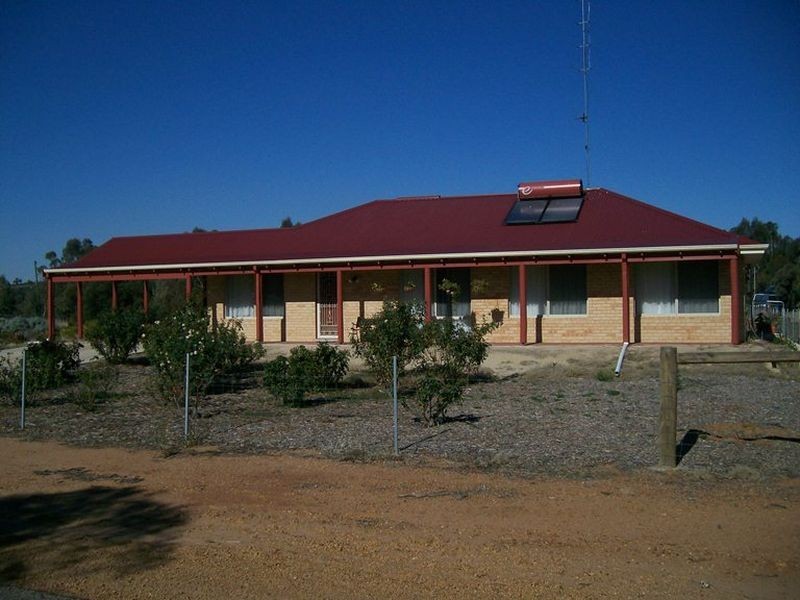 99 Osnaburg Road, York WA 6302