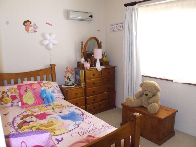 37 Tenth Road, York WA 6302