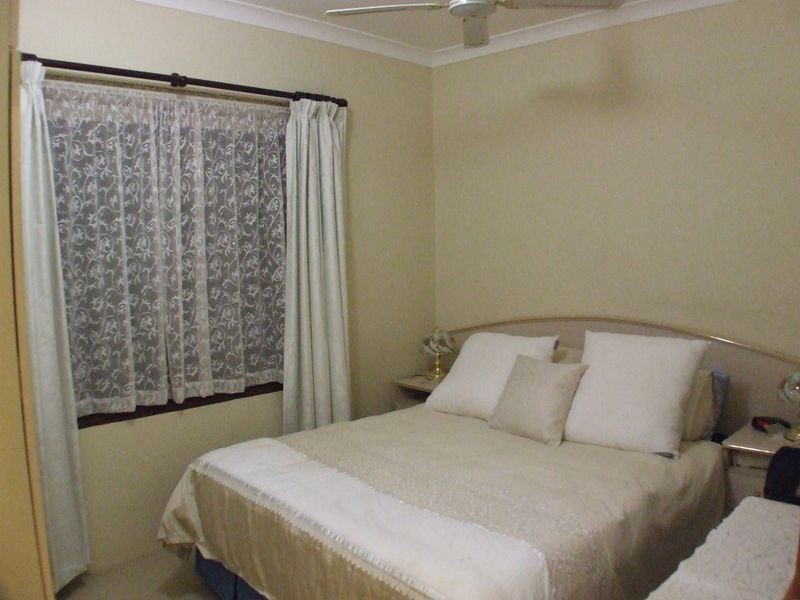 37 Tenth Road, York WA 6302