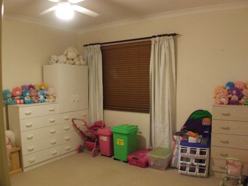 37 Tenth Road, York WA 6302