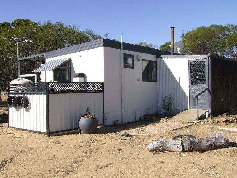 18 Penny Street, Badgin WA 6302