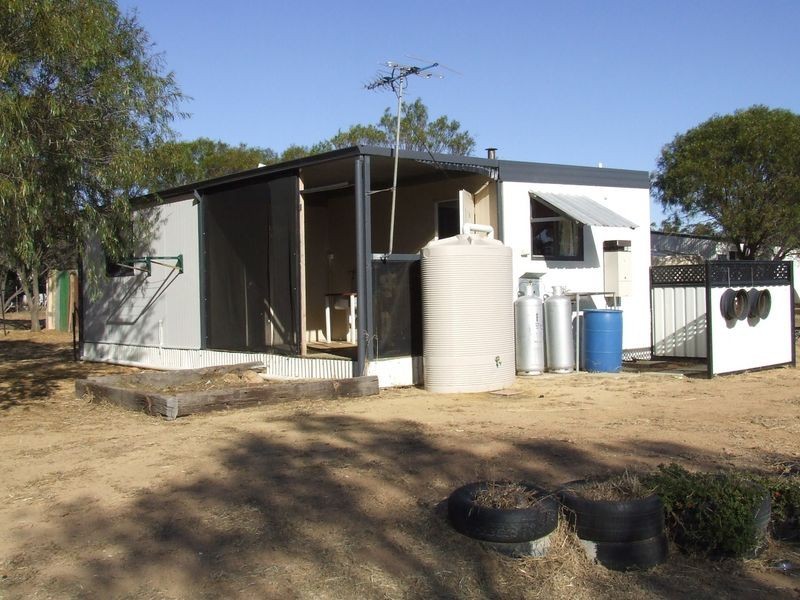 18 Penny Street, Badgin WA 6302