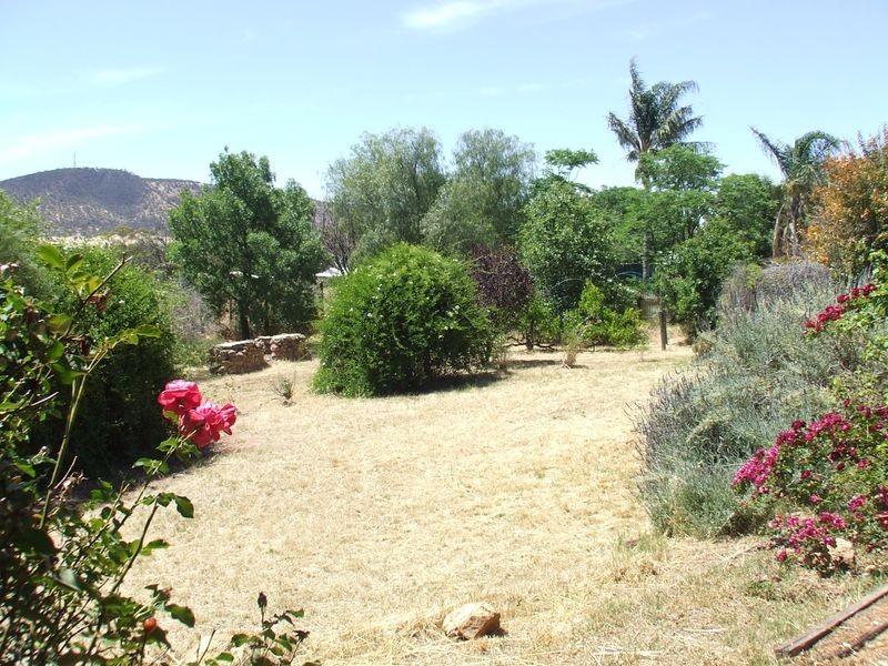 13 Glass Court, York WA 6302