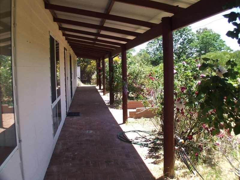 13 Glass Court, York WA 6302