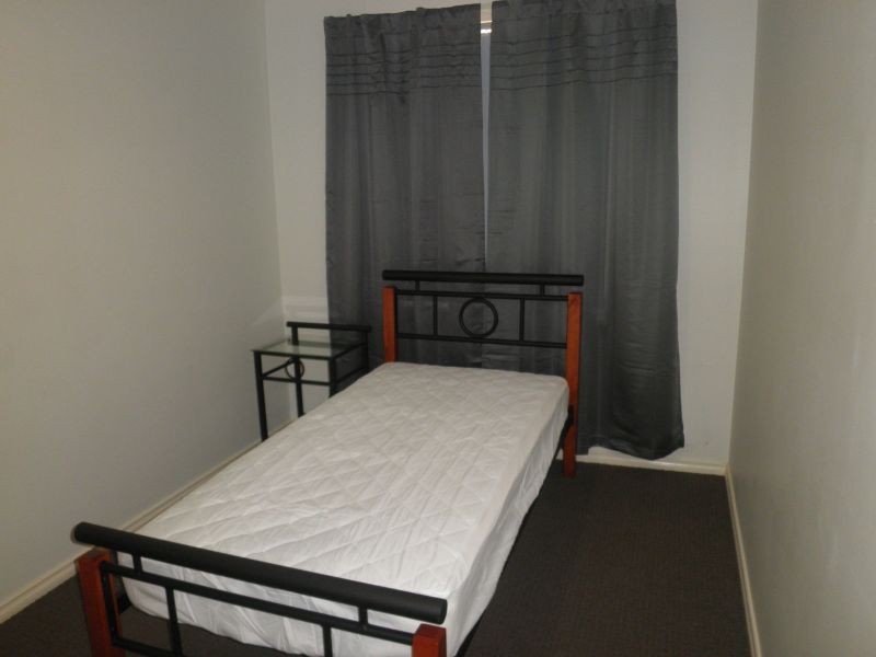 2/2 Eighth Road, York WA 6302