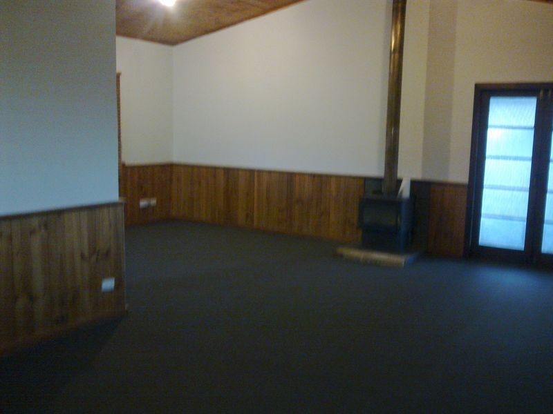 64 Cowan Road, York WA 6302