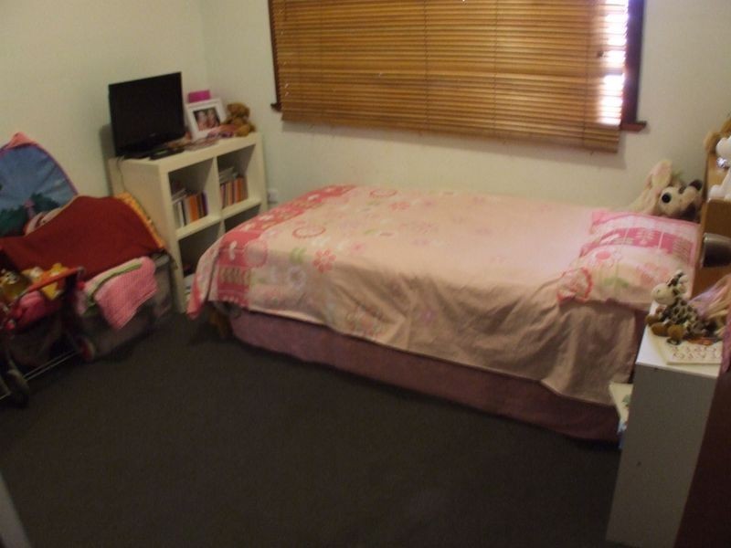 64 Cowan Road, York WA 6302