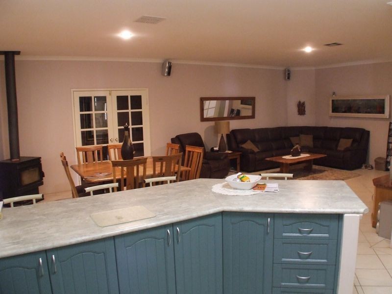 147 Bland Road, York WA 6302