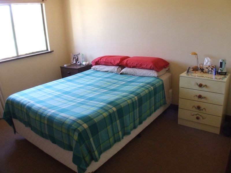 9 Ninth Road, York WA 6302