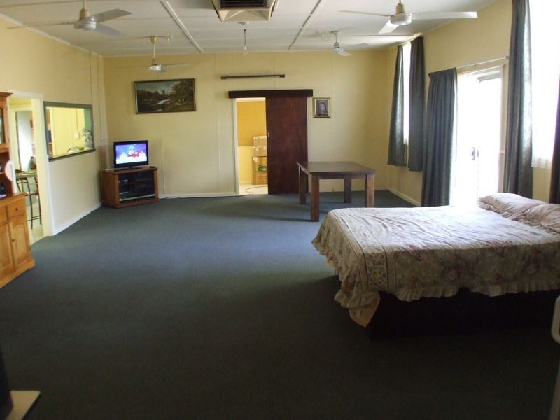 3051 & 305 Soldiers Road, Narembeen WA 6369