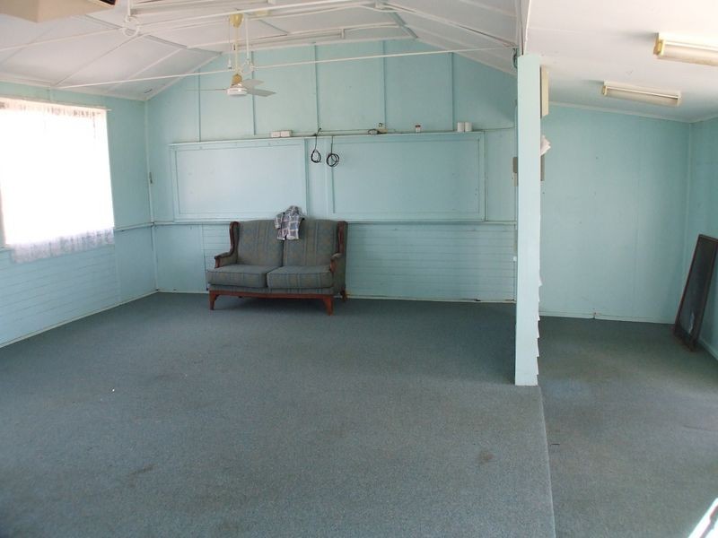 3051 & 305 Soldiers Road, Narembeen WA 6369